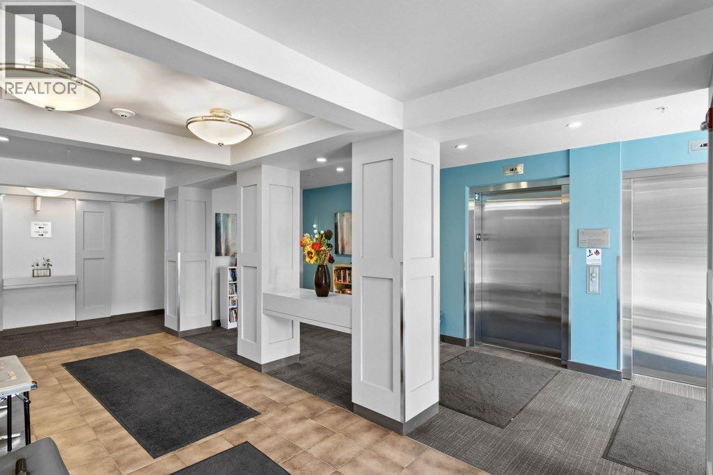 304, 201 Sunset Drive