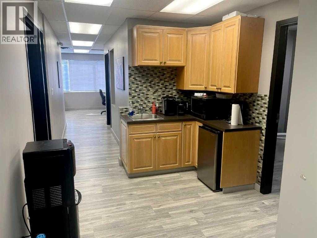 10, 12221 44 Street SE