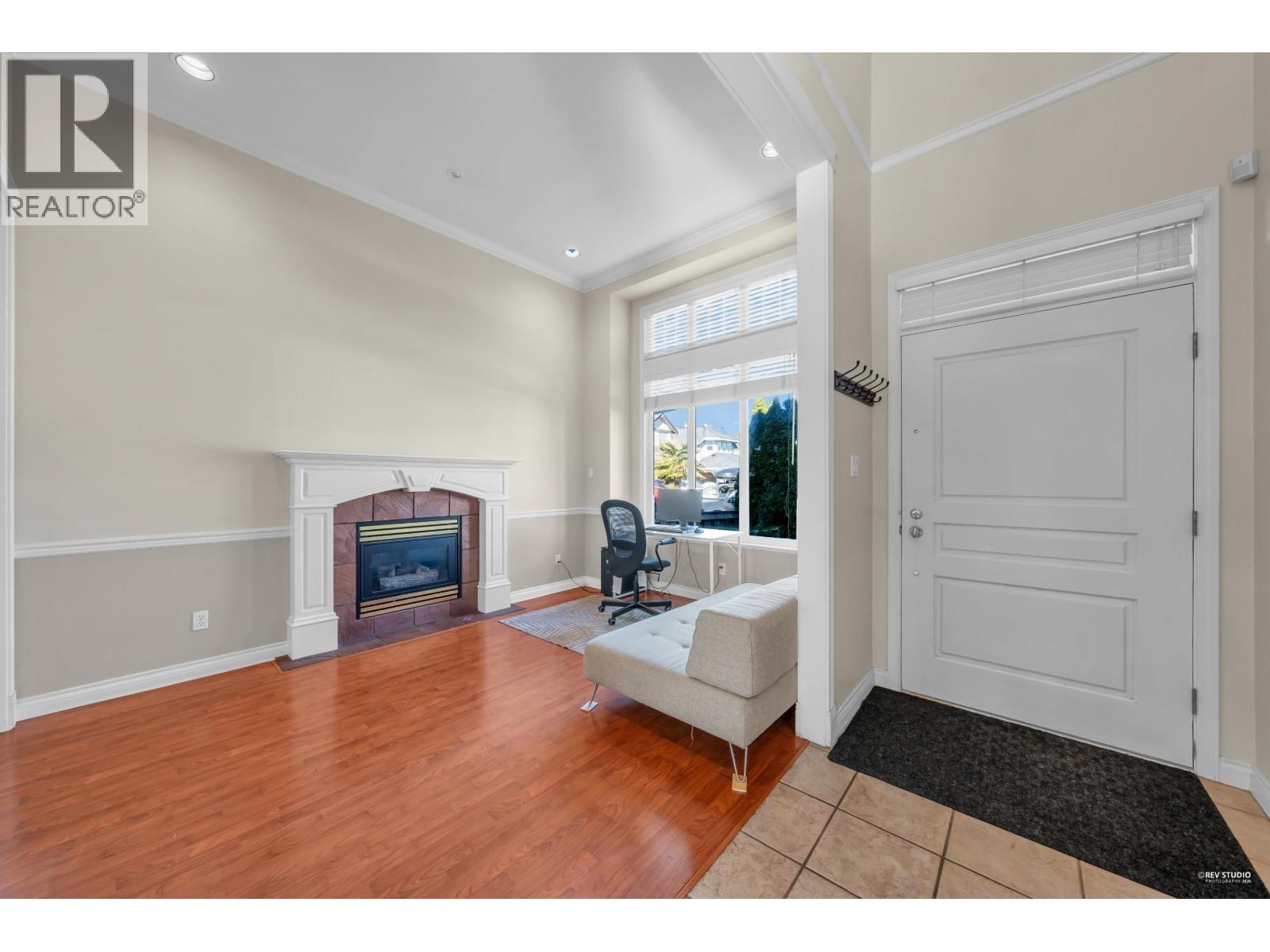 9171 PAULESHIN CRESCENT