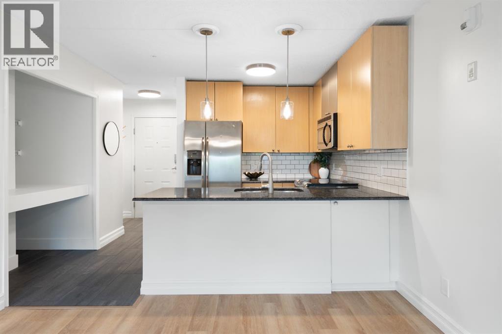 120, 25 Richard Place SW