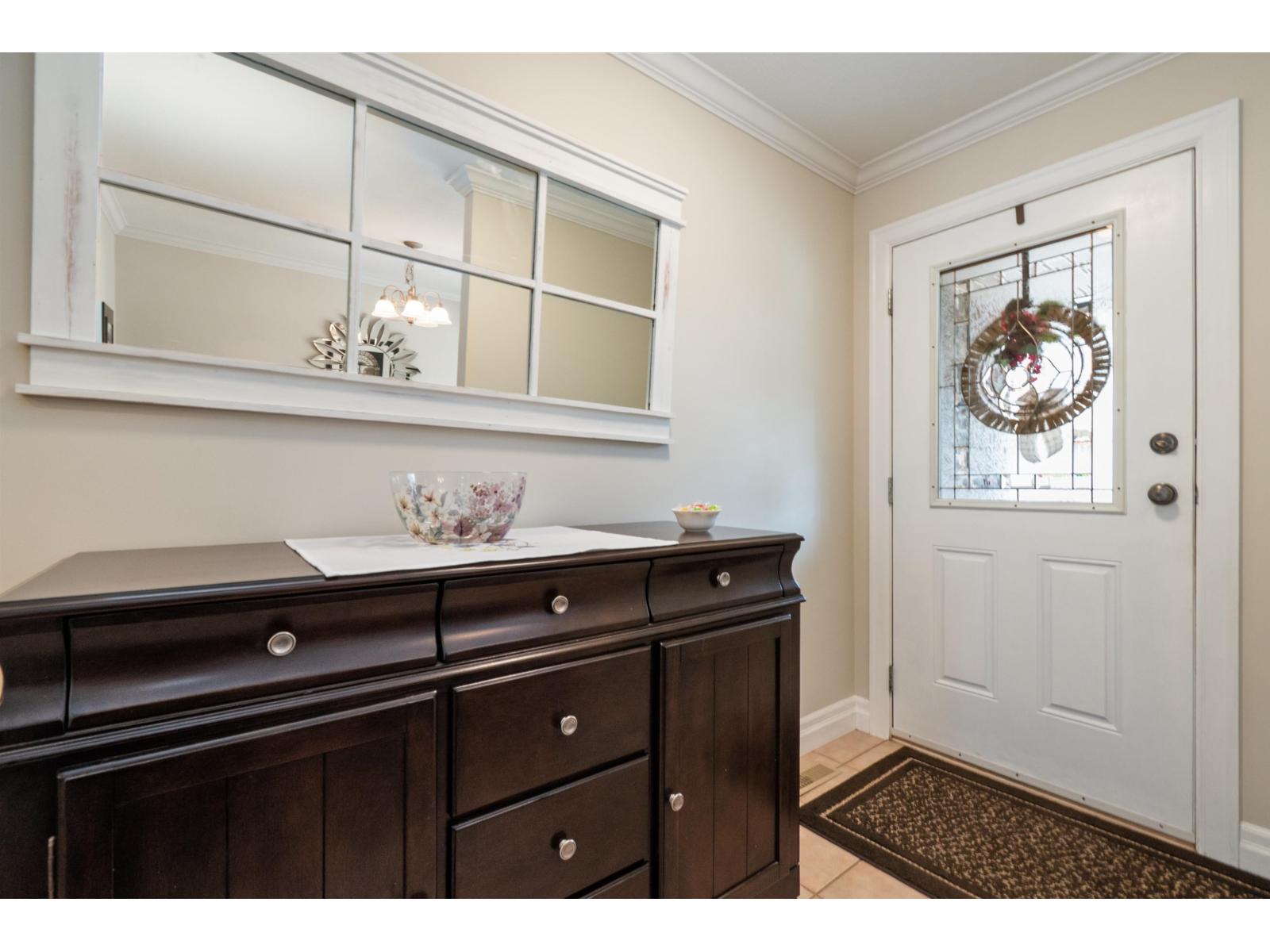 70 6887 SHEFFIELD WAY|Sardis East Vedder