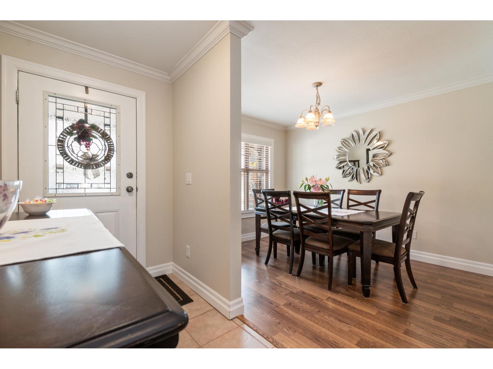 70 6887 SHEFFIELD WAY|Sardis East Vedder