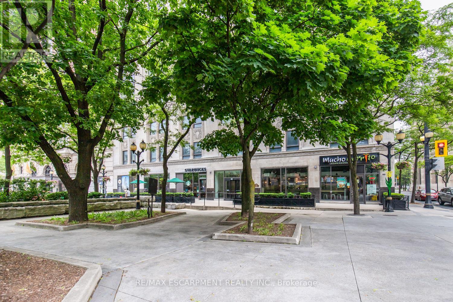1003 - 112 KING STREET