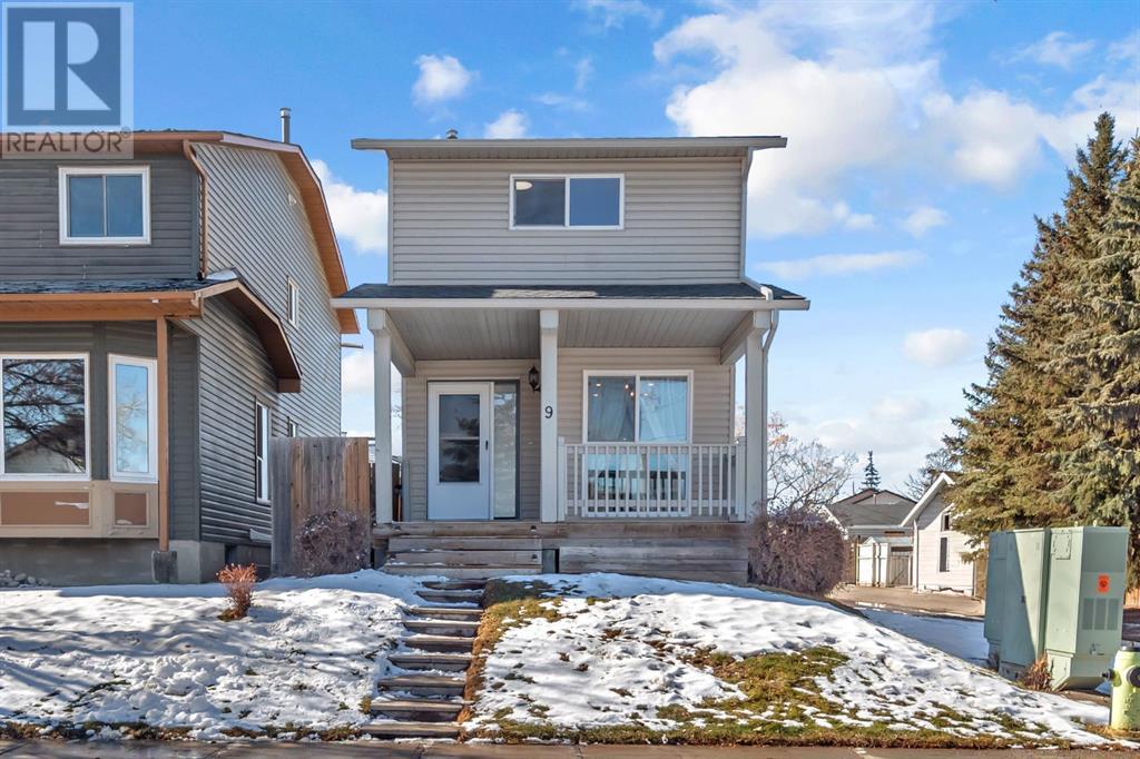 9 Mckenna Crescent SE