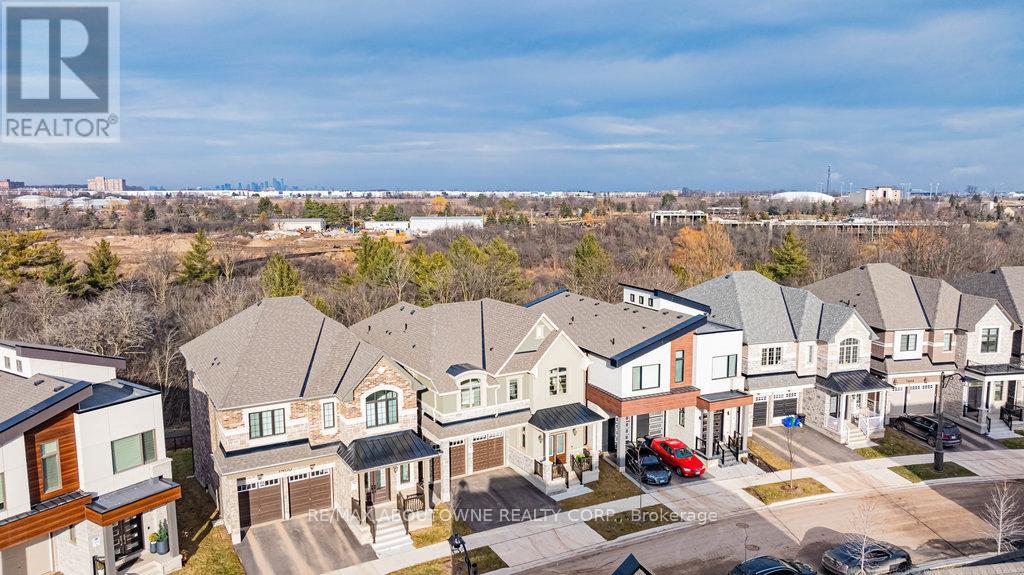 1456 FORD STRATHY CRESCENT