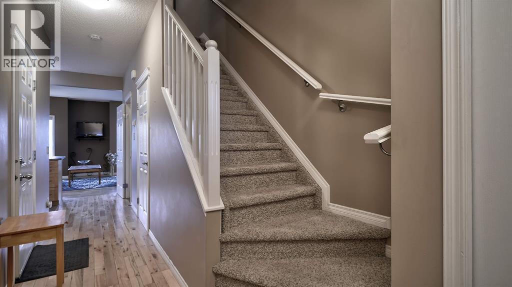 805, 620 Luxstone Landing SW
