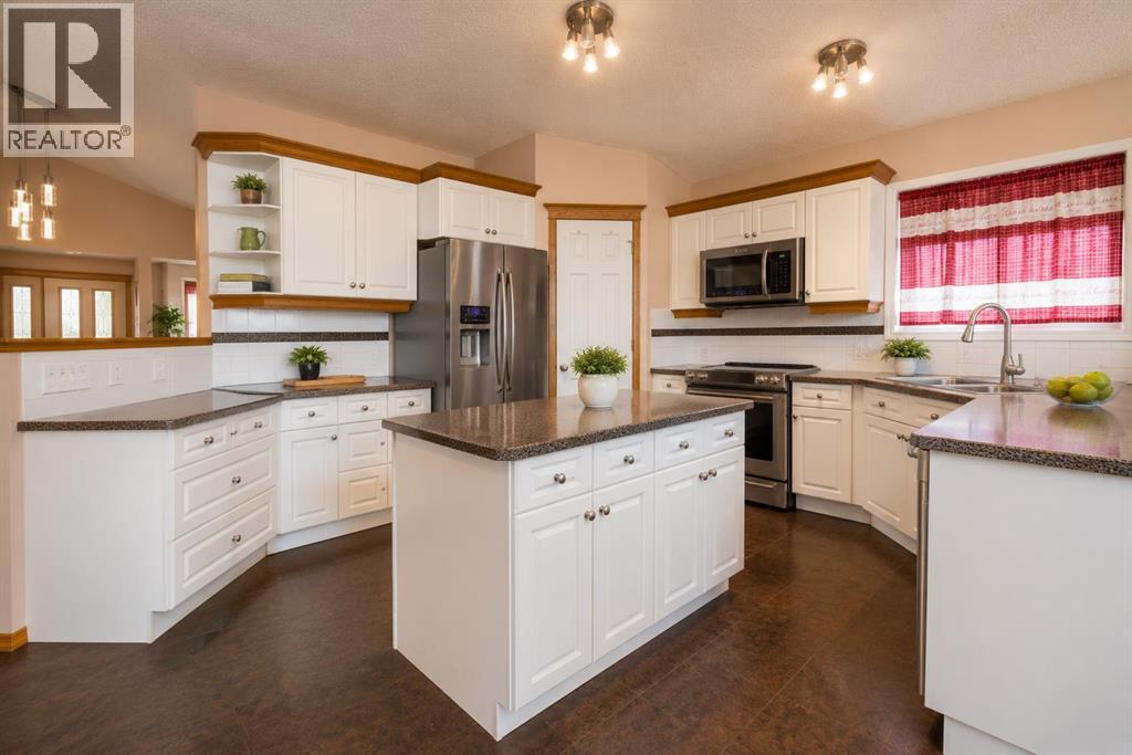 35 Maple Walk