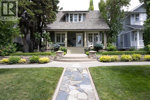 1712 25 Street SW Calgary AB T3C1J6