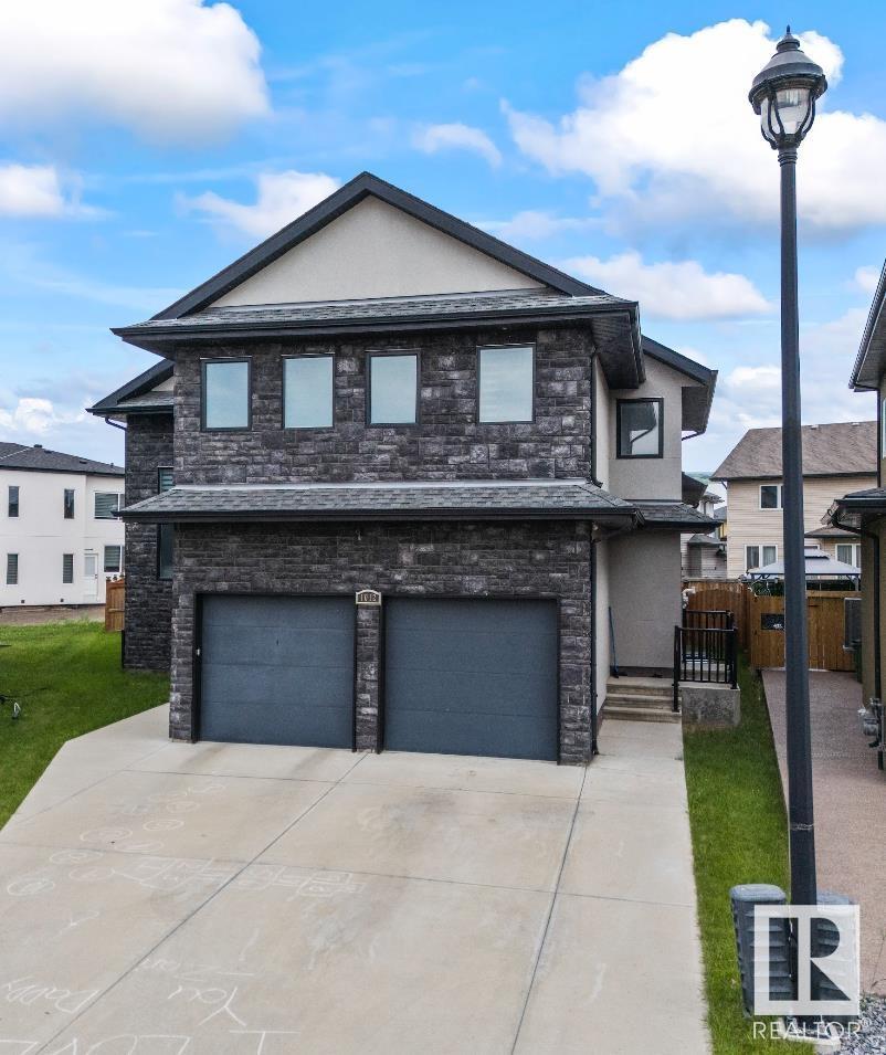1012 148 AV NW