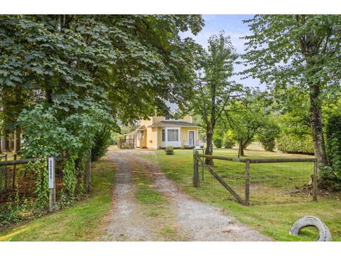 24666 50 AVENUE Langley BC V2Z1E7