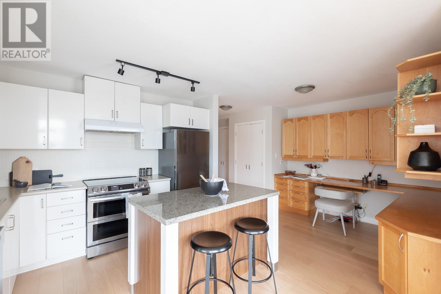 1406 155 W 1ST STREET
