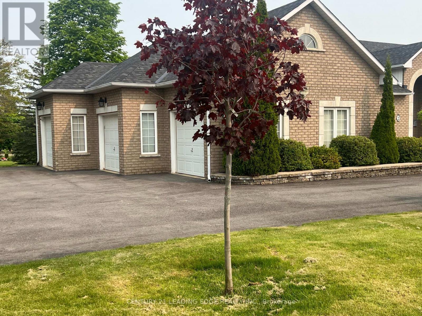 2 DEER RIDGE ROAD