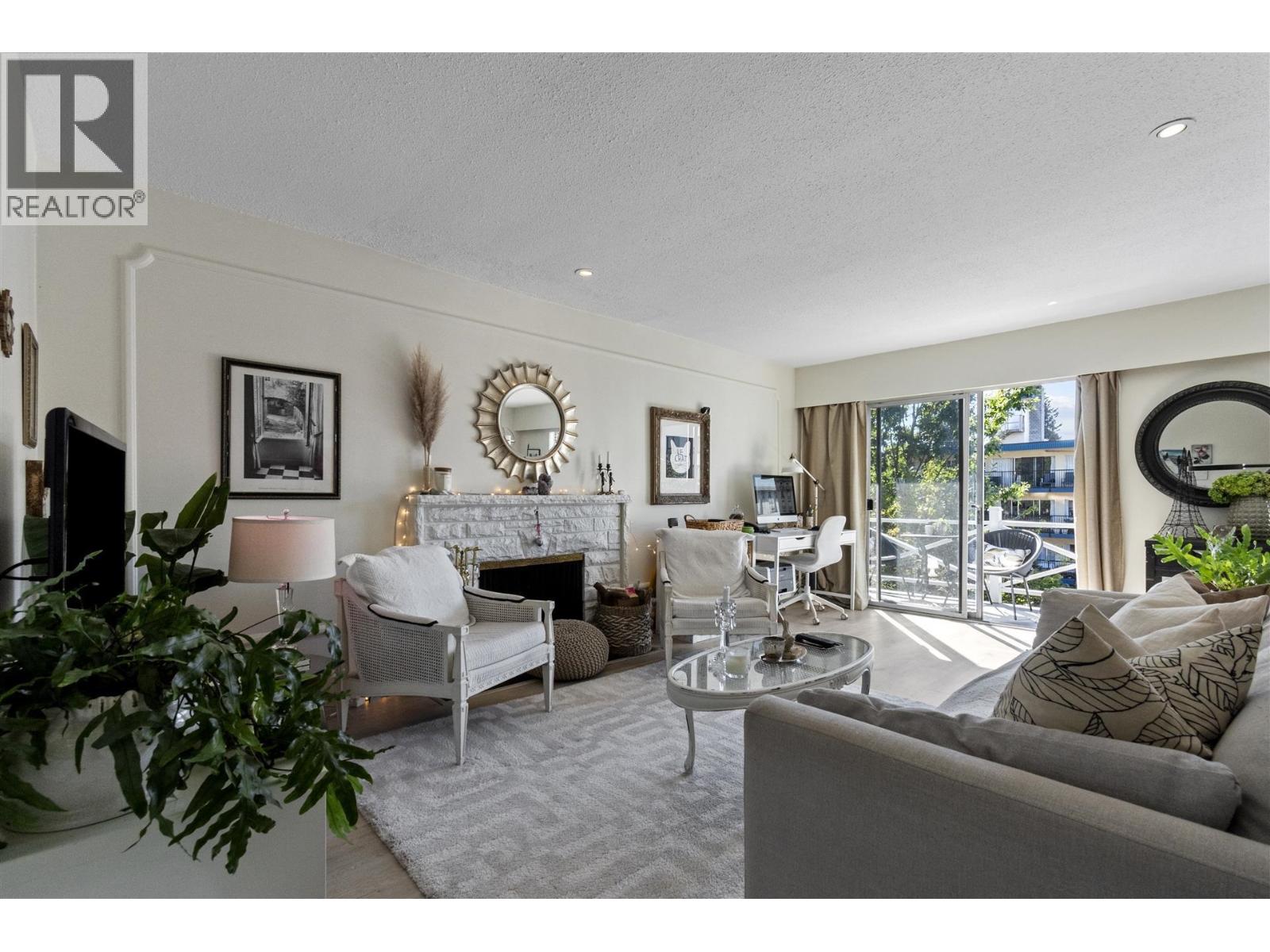 10 140 E 20TH STREET