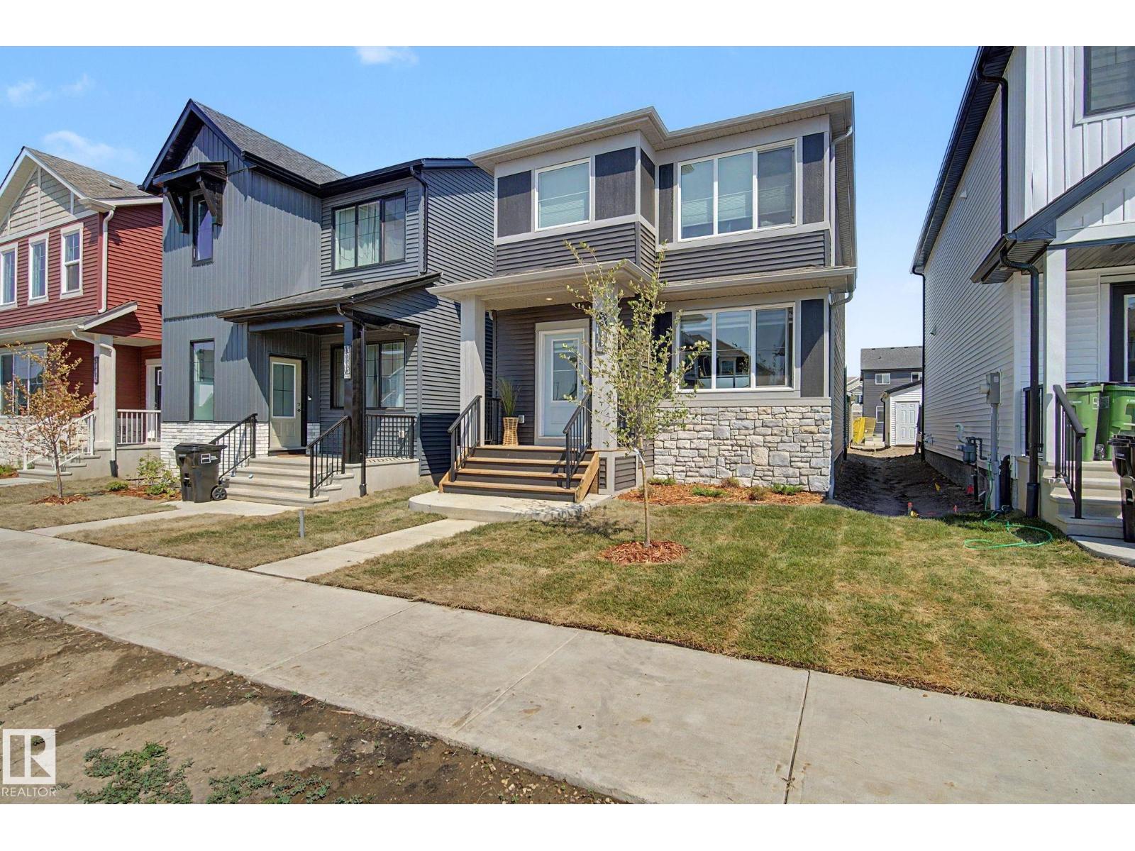 5745 HAWTHORN CM SW
