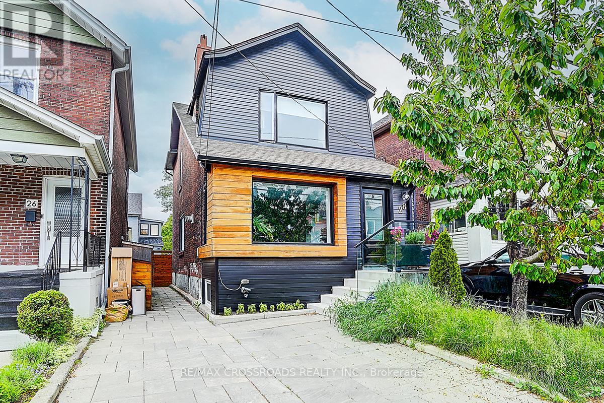 28 CHISHOLM AVENUE