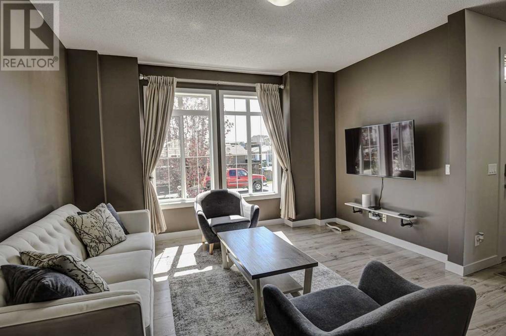 78 Marquis Heights SE