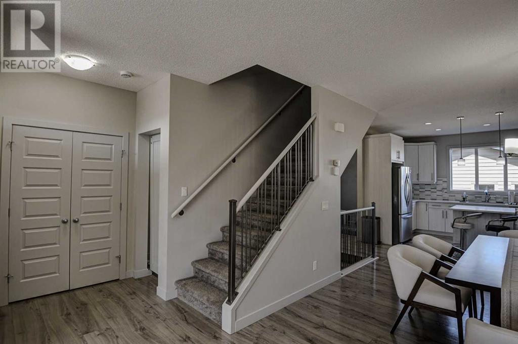 78 Marquis Heights SE