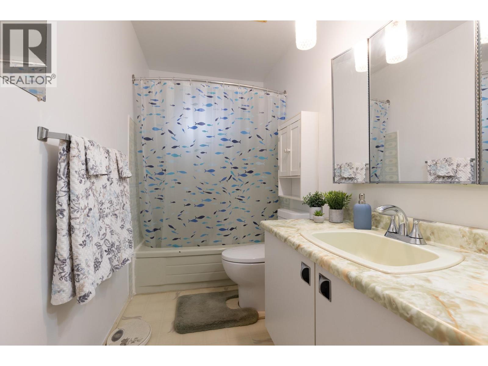 379 KILLOREN CRESCENT