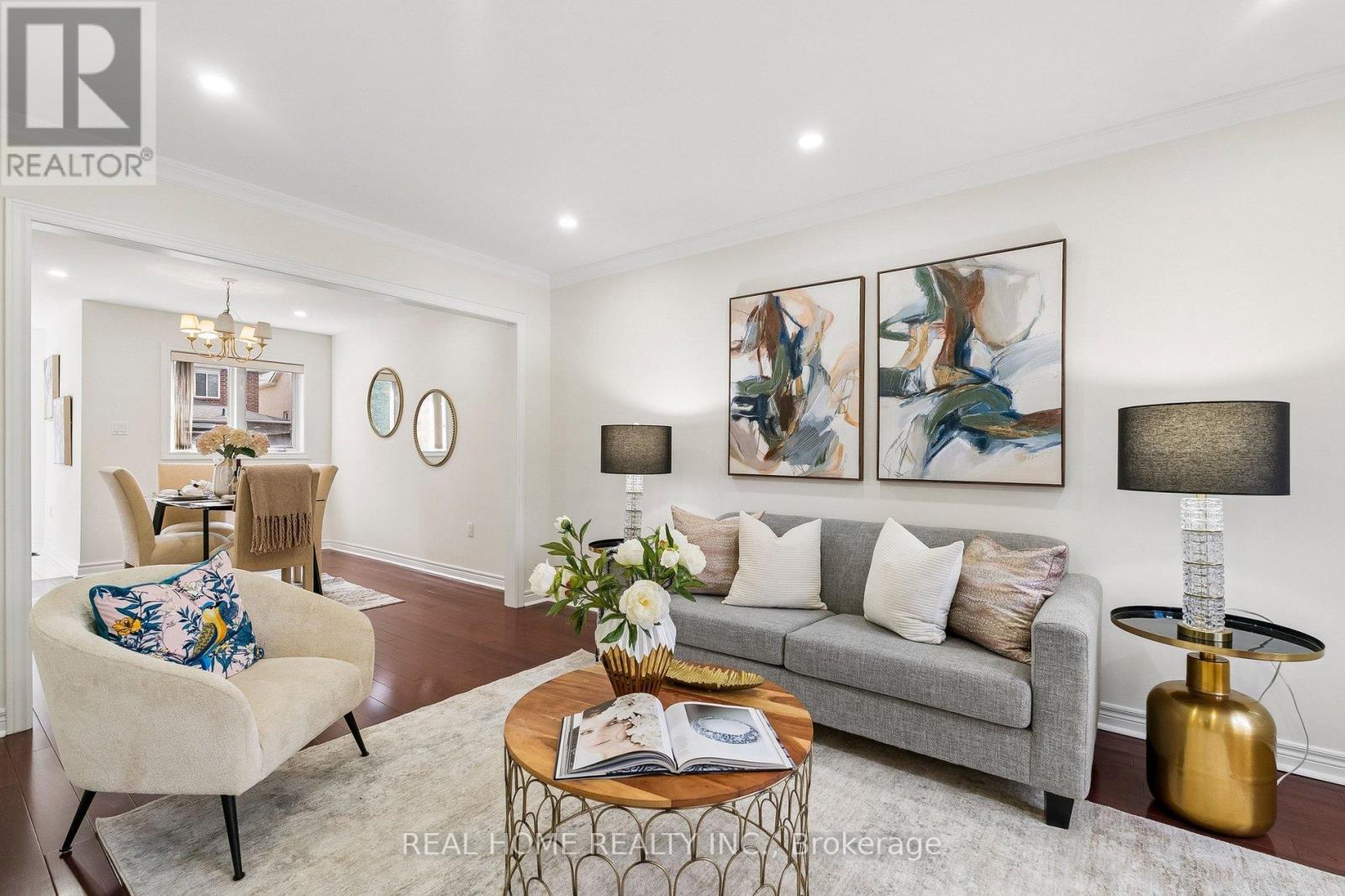 31 PRINCE DRIVE