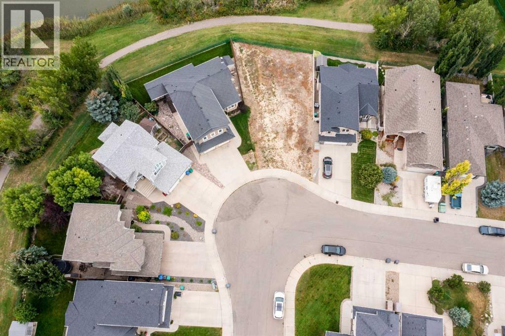 468 Mt Sunburst Cres W