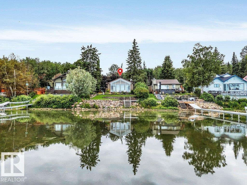 Photo 1 of 67 — 118 Crystal Springs Drive, Pigeon Lake, Rural Wetaskiwin County, AB T0C2V0