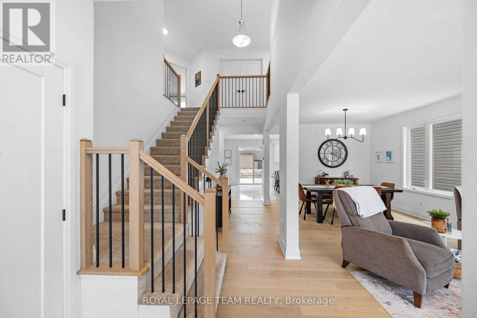 437 FLEET CANUCK PRIVATE