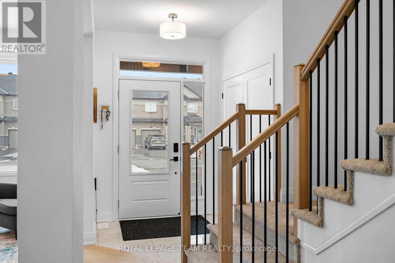 437 FLEET CANUCK PRIVATE