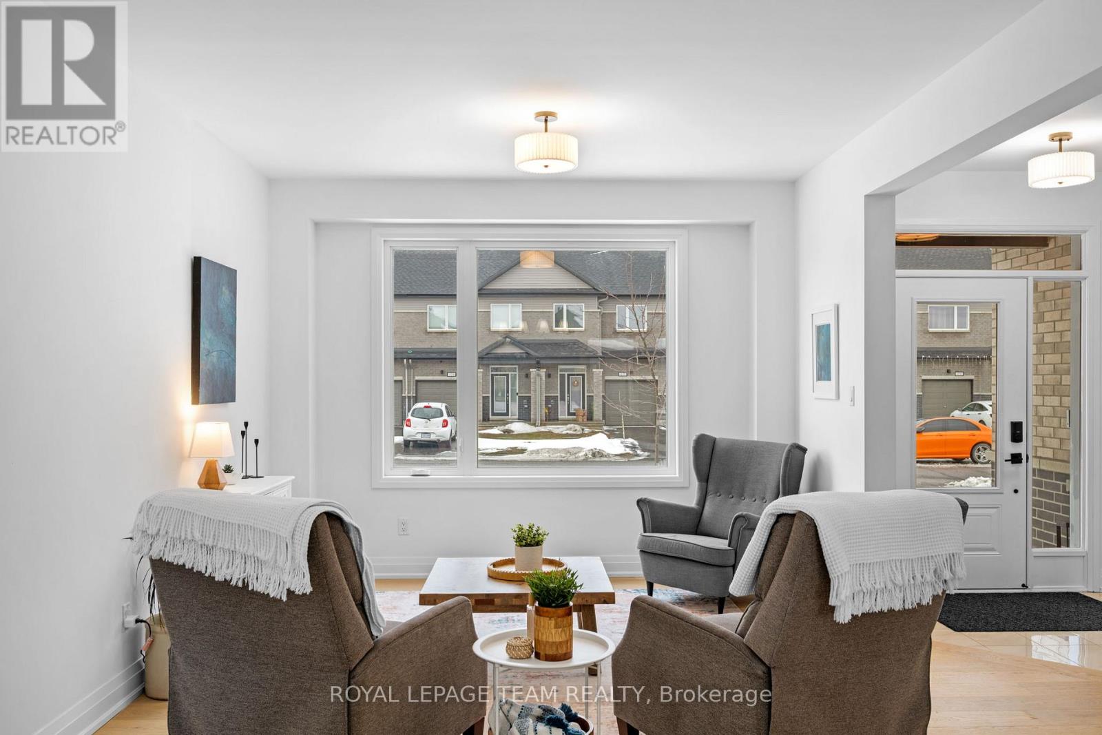 437 FLEET CANUCK PRIVATE