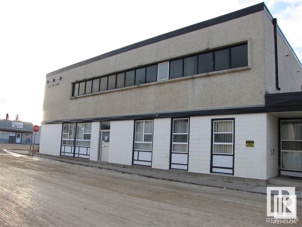 4928 50 St