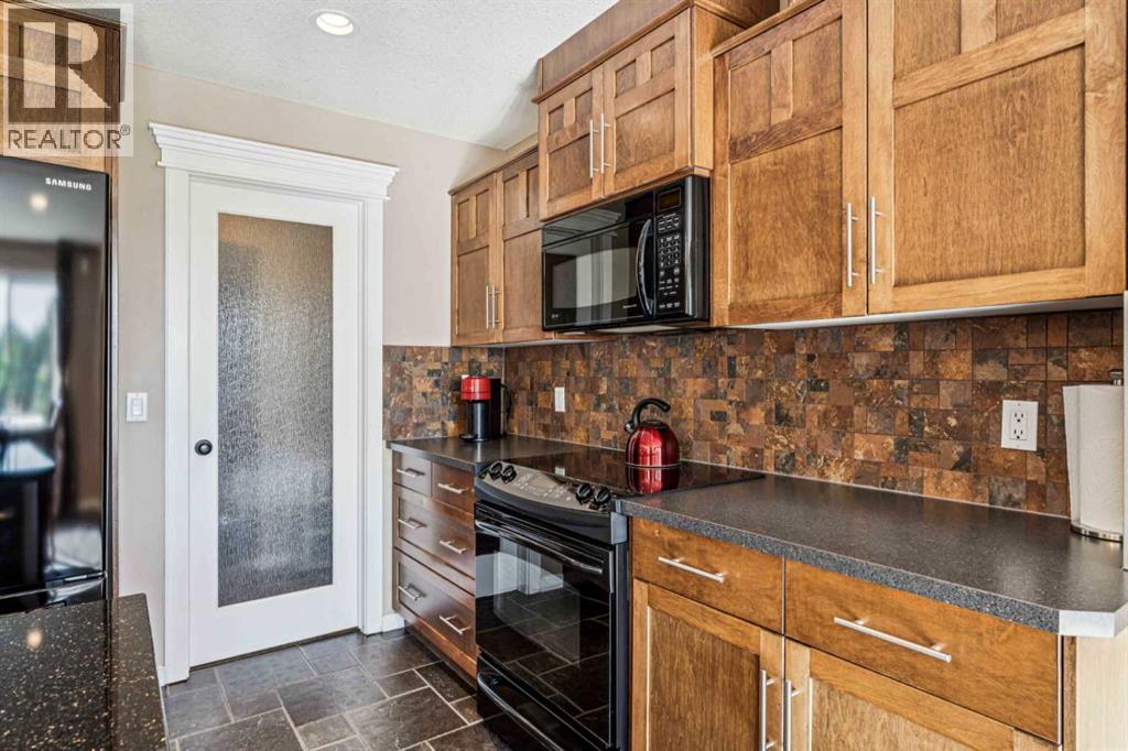 358 Crystal Green Rise