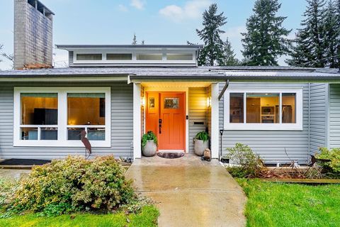 2673 128 STREET Surrey BC V4A3W7