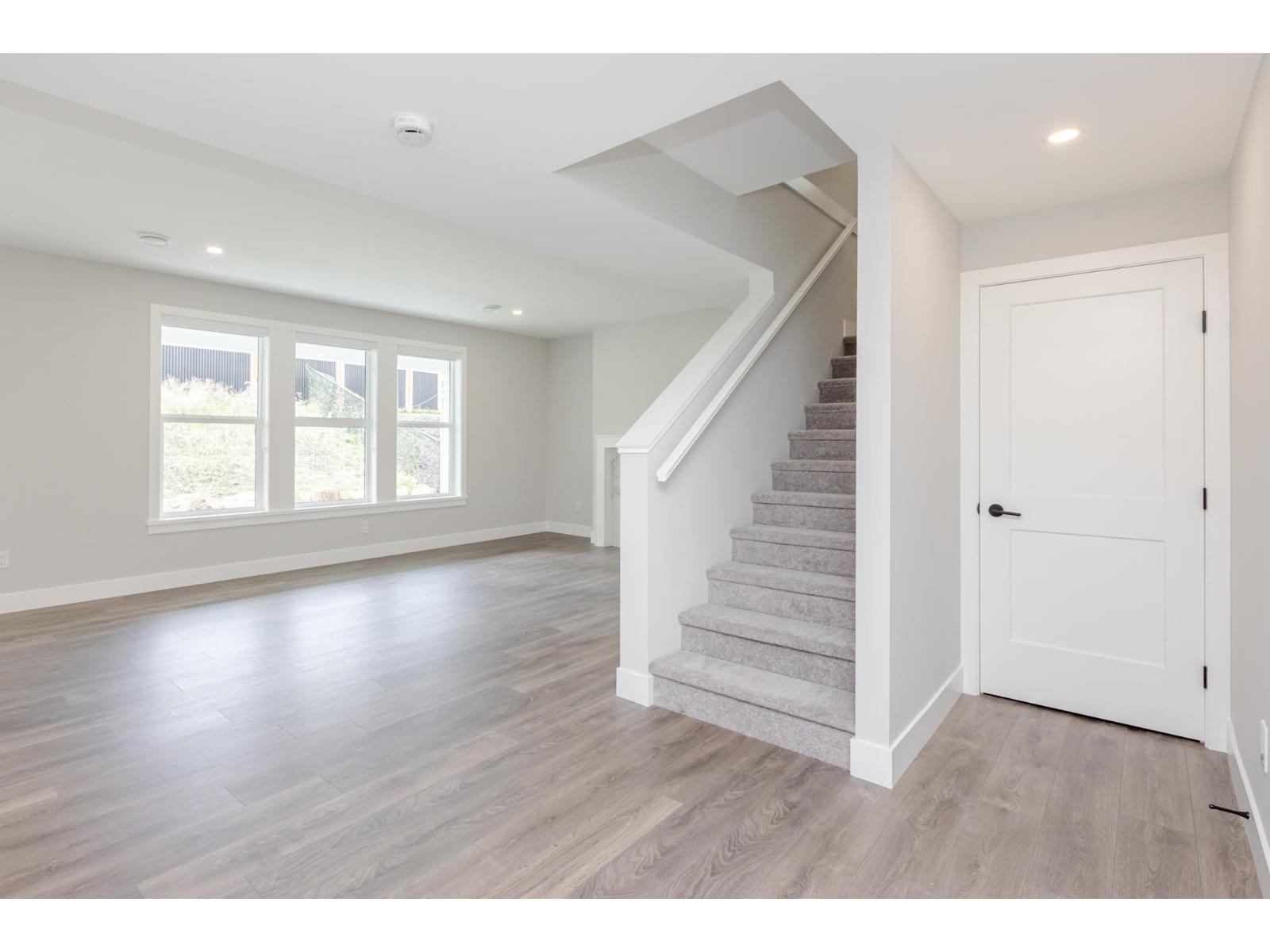 1970 SPARROW HAWK PLACE|Mt Woodside