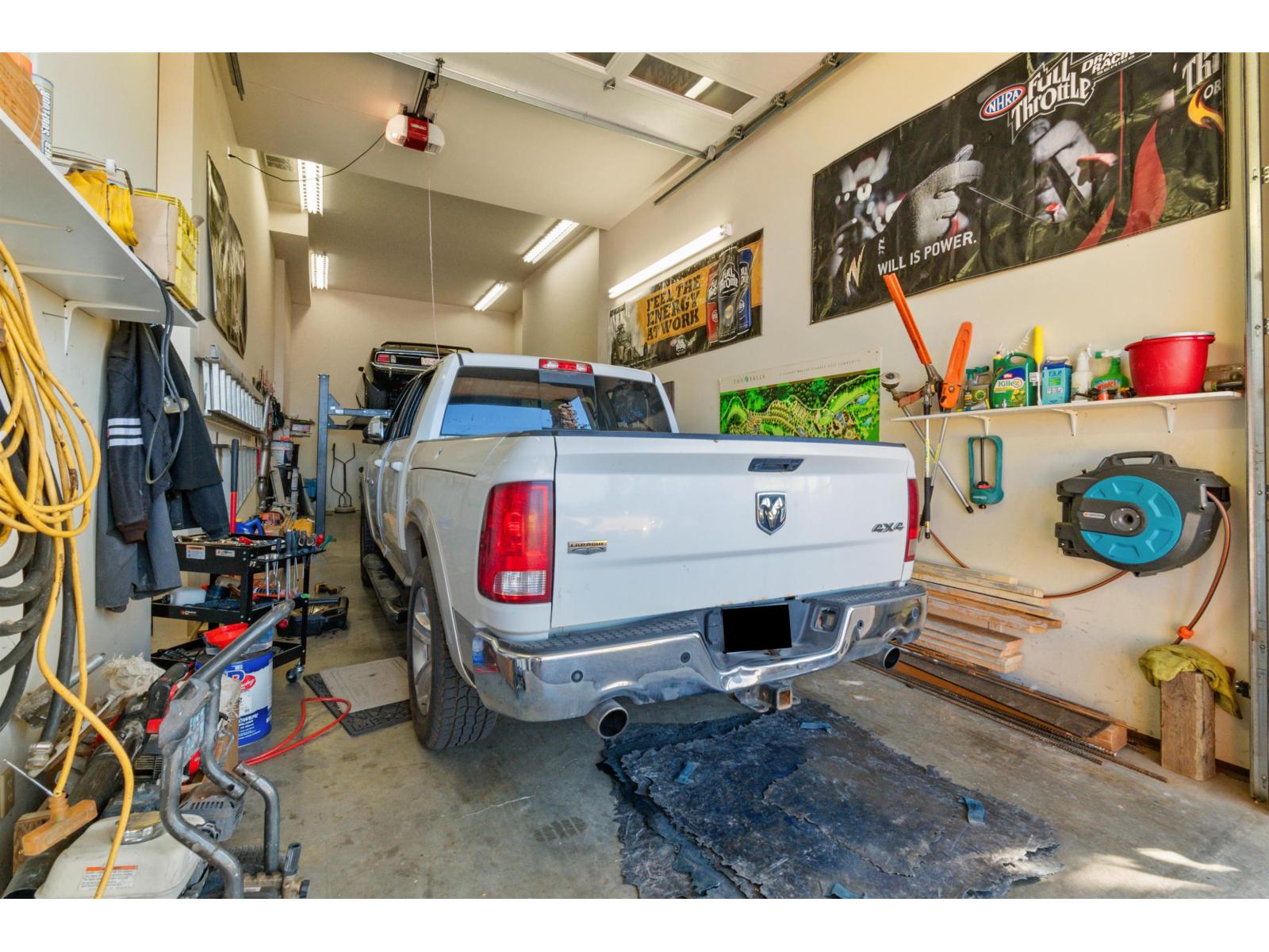 152 51075 FALLS COURT|Eastern Hillsides