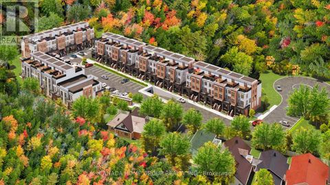 37 BARTLETT AVENUE Grimsby (Grimsby East) ON L3M5G6