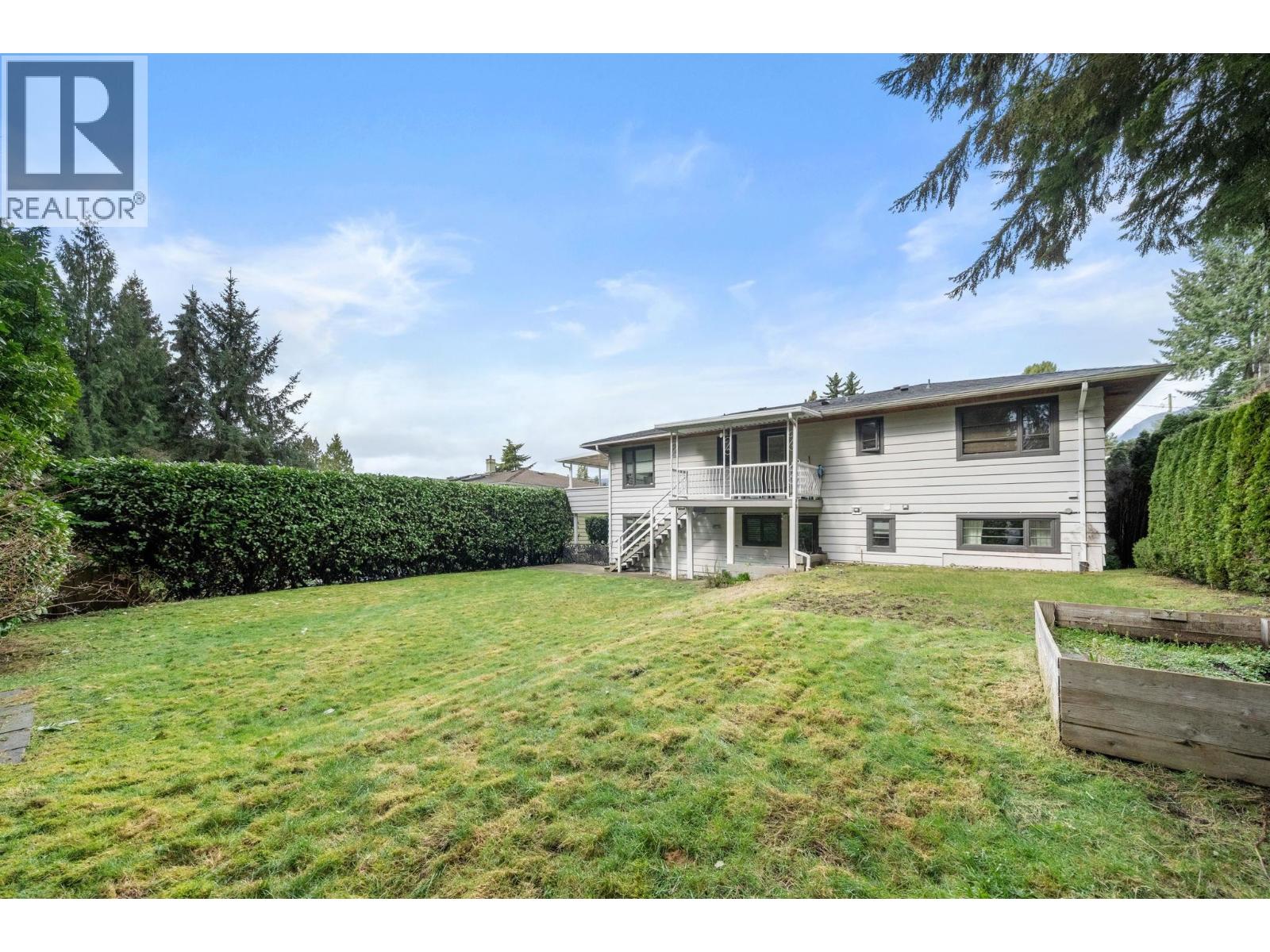 3990 DELBROOK AVENUE