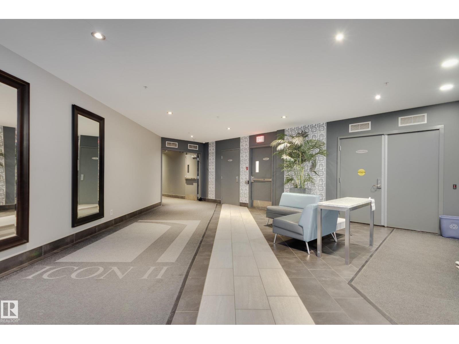 #2004 10152 104 ST NW