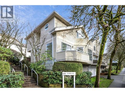 10 838 TOBRUCK AVENUE North Vancouver BC V7P1V9