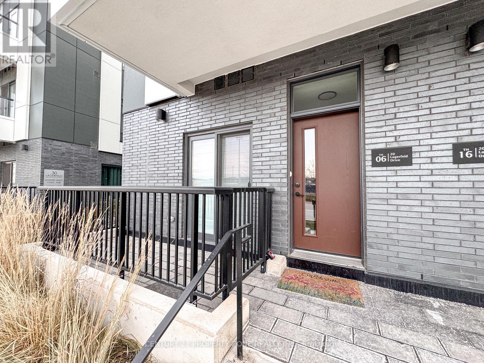 06 - 20 LAGERFELD DRIVE