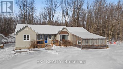 723 ROUTE 200 ROAD Russell ON K4R1E5