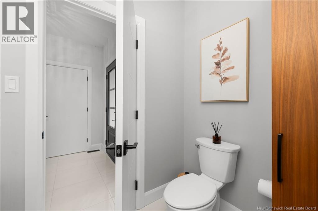 18 London Lane - Photo 4