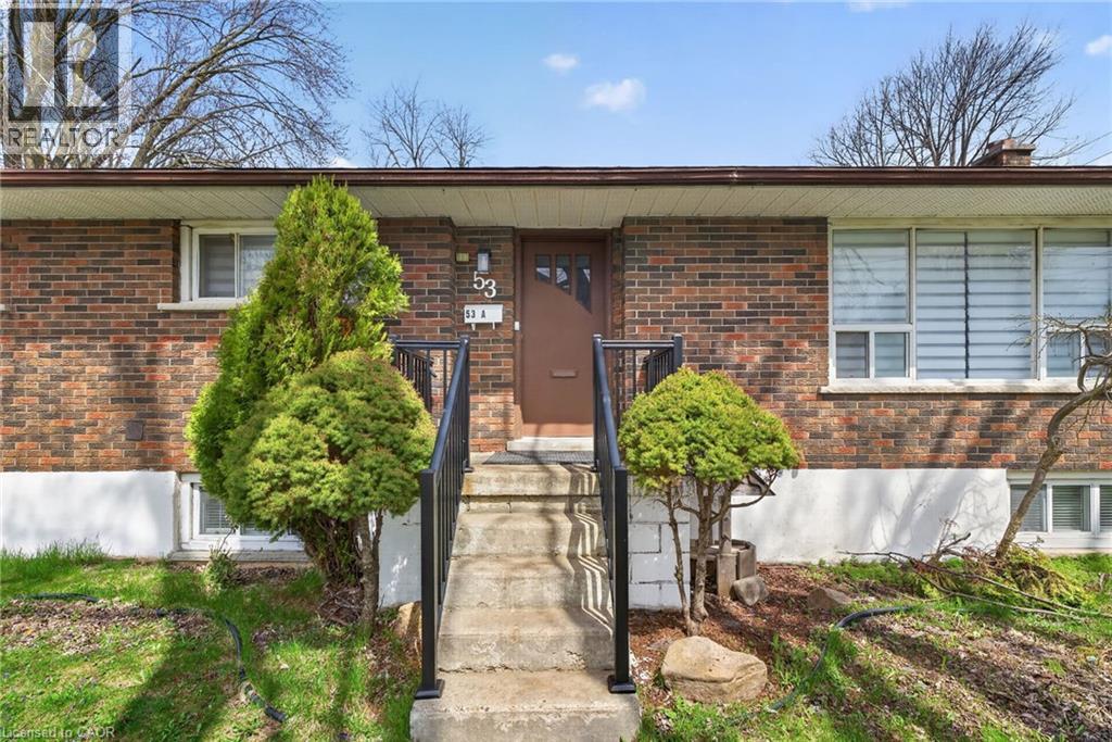 53 NICKLIN Crescent