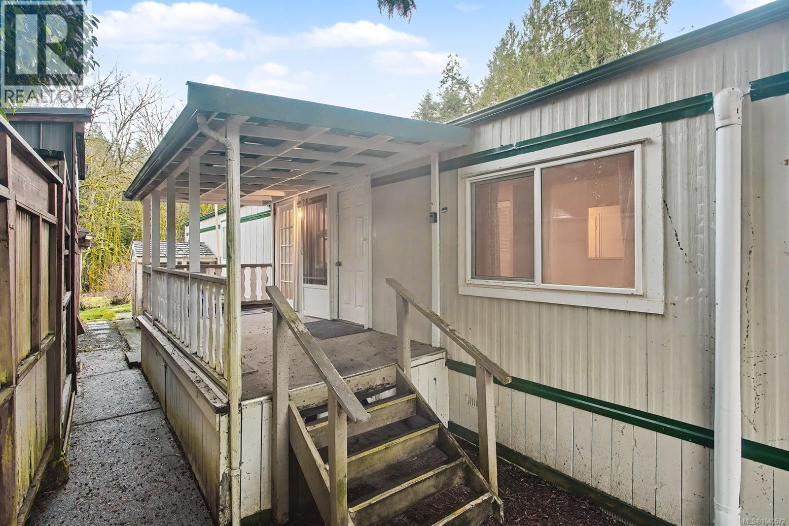 104 1120 Shawnigan Mill Bay Rd