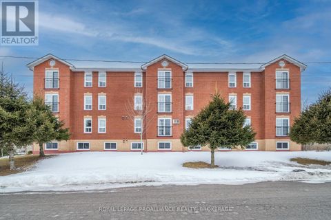 405 - 550 TALBOT PLACE Gananoque ON K7G3C6
