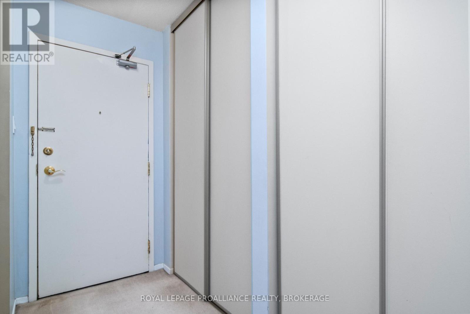 405 - 550 TALBOT PLACE