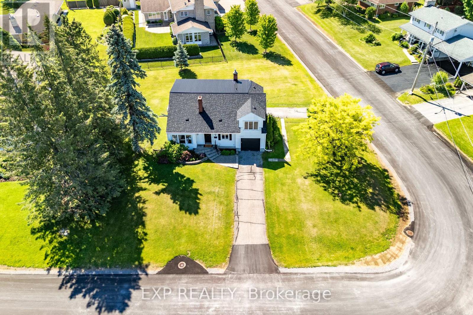 150 STEVENSON CRESCENT