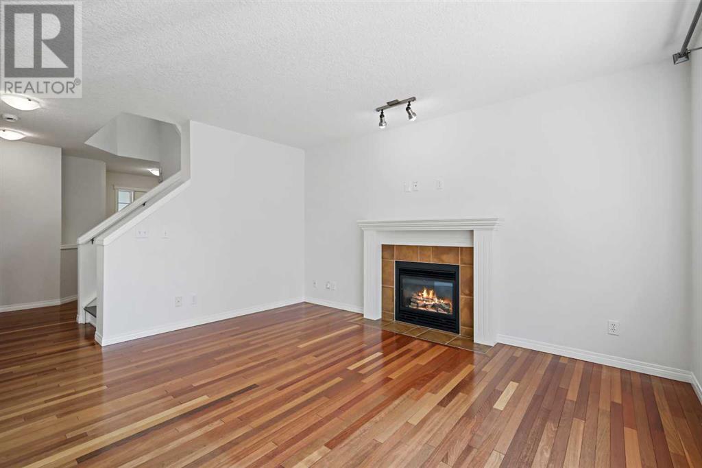 19 Rockyspring Green NW