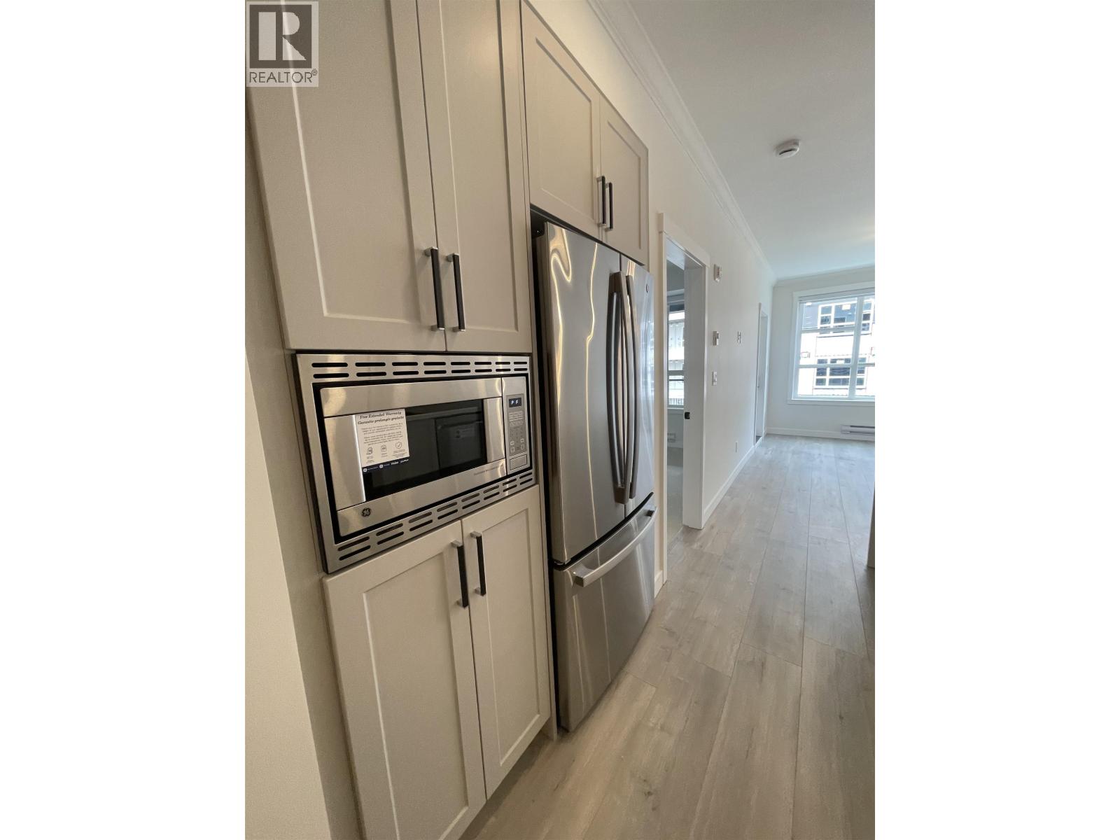 228 12109 223 STREET