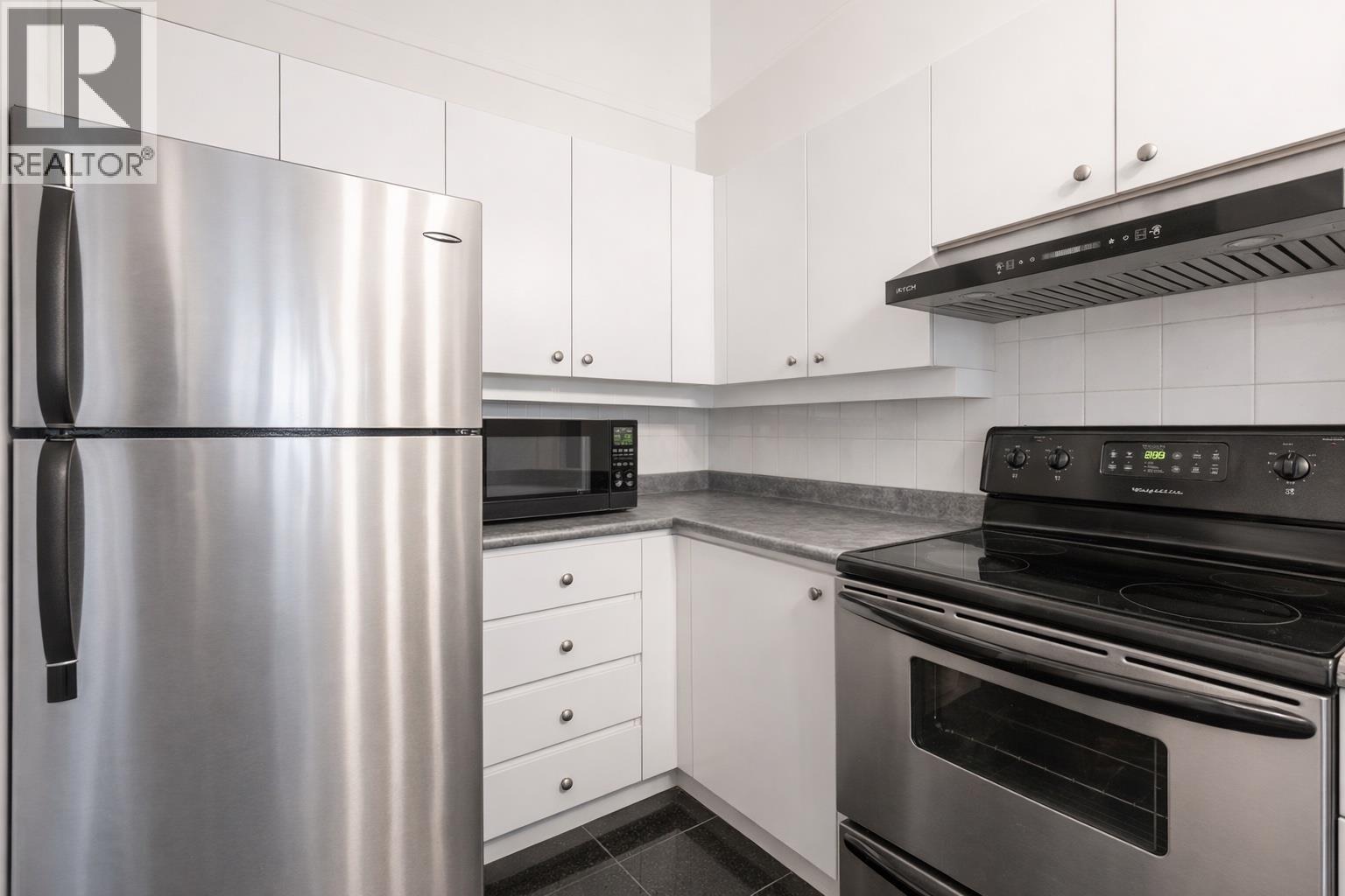 317 7800 ST. ALBANS ROAD