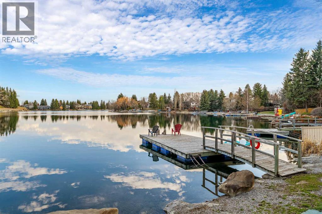 159 Lake Placid Place SE