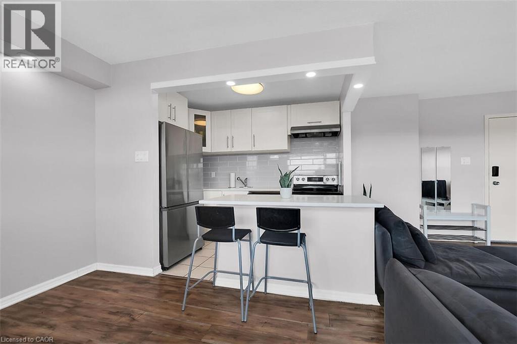 15 ALBRIGHT Road Unit# 811